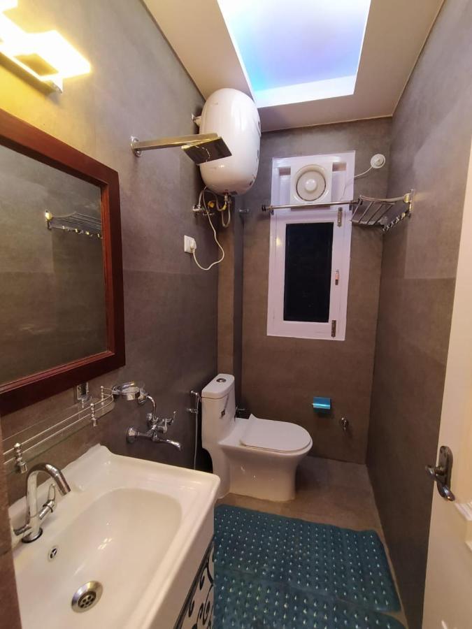 Deluxe Homestay Apartments With Kitchen In شيملا المظهر الخارجي الصورة