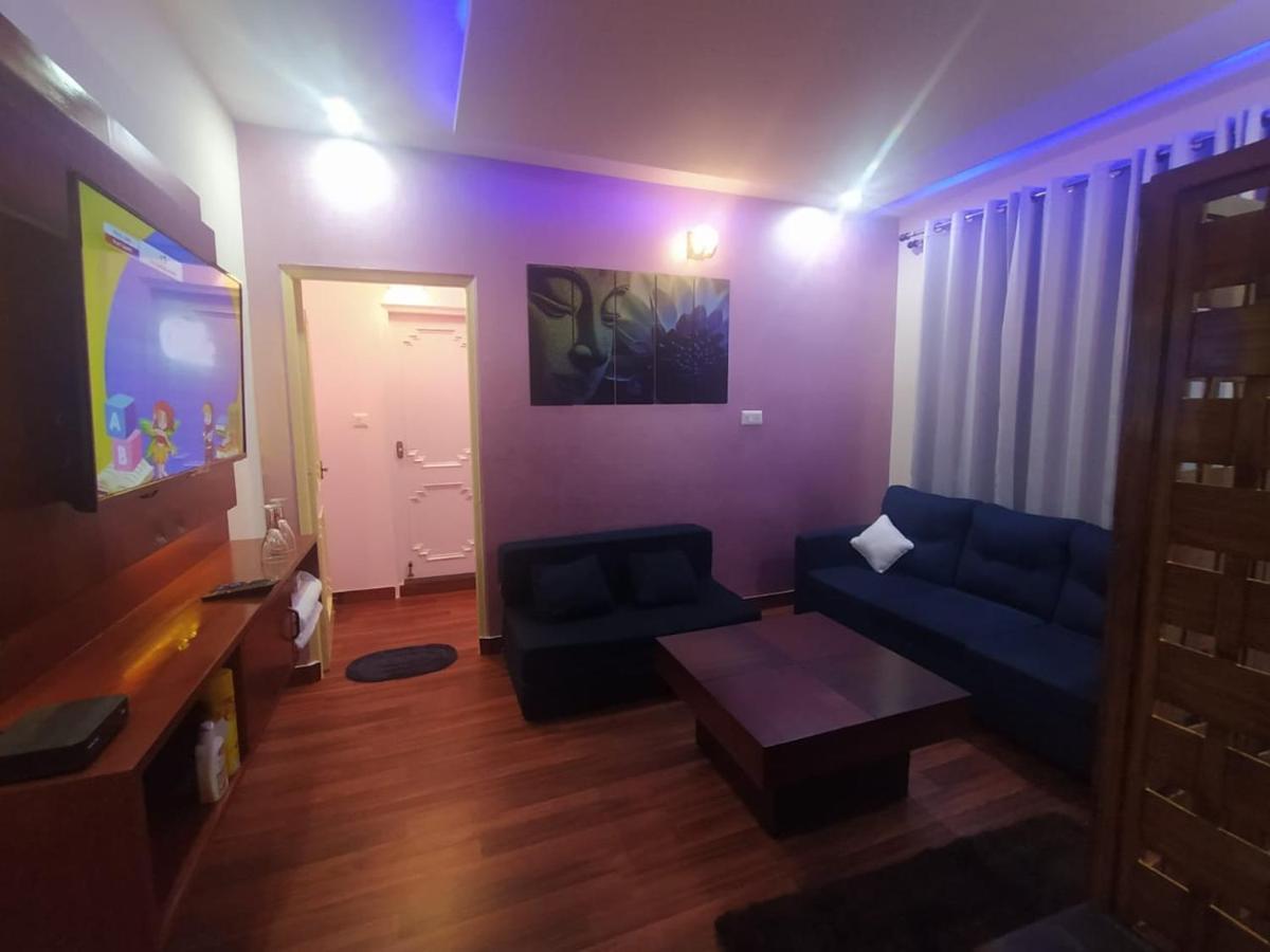 Deluxe Homestay Apartments With Kitchen In شيملا المظهر الخارجي الصورة